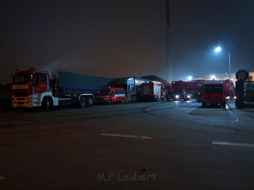 Feuer 3 GVG Koeln Niehl Geestemuenderstr P146.JPG